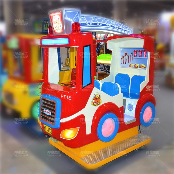 乐园高档摇摆机消防车